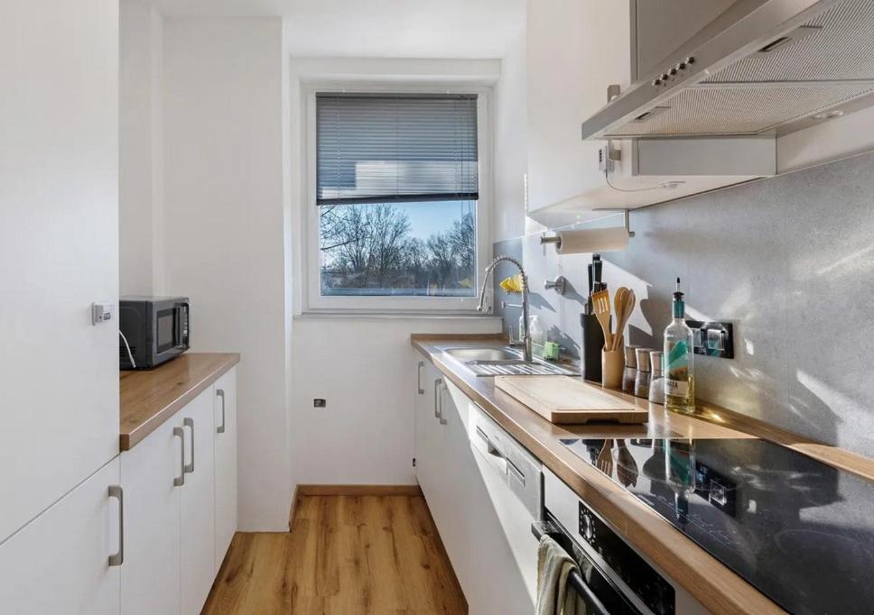 Charmentes Privatzimmer Mit Kueche, Naturgebiet Düsseldorf Exteriér fotografie